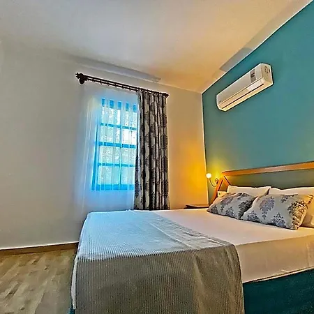 Hotel Zehra Tatil Koeyue 4*