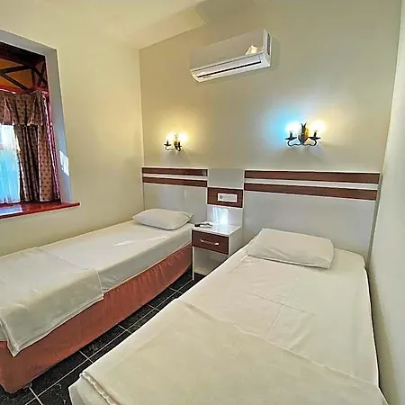 Hotel Zehra Tatil Koeyue